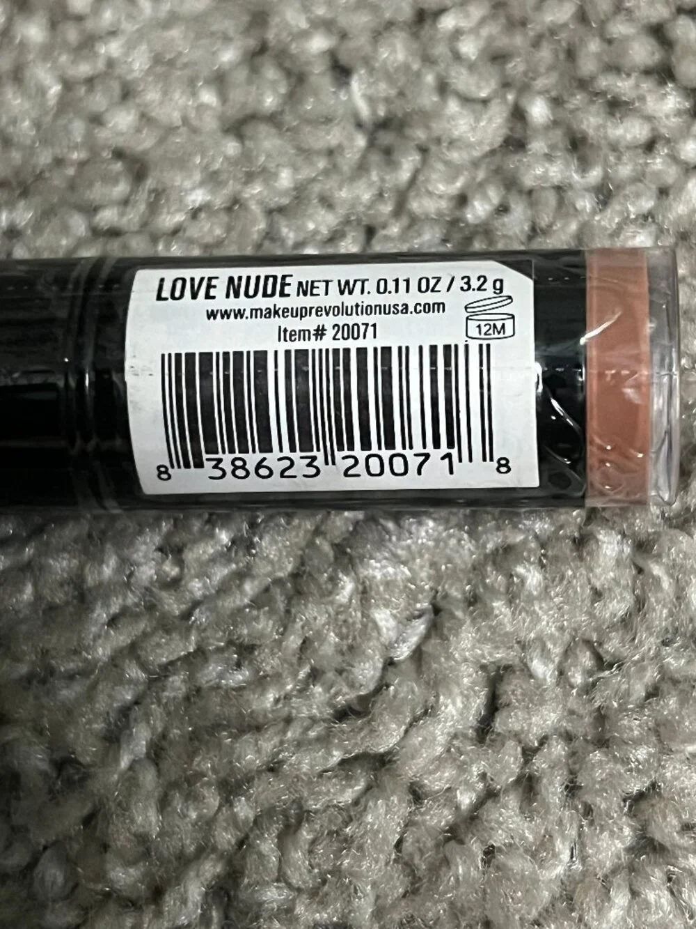 Makeup Revolution Amazing Lipstick, Love Nude